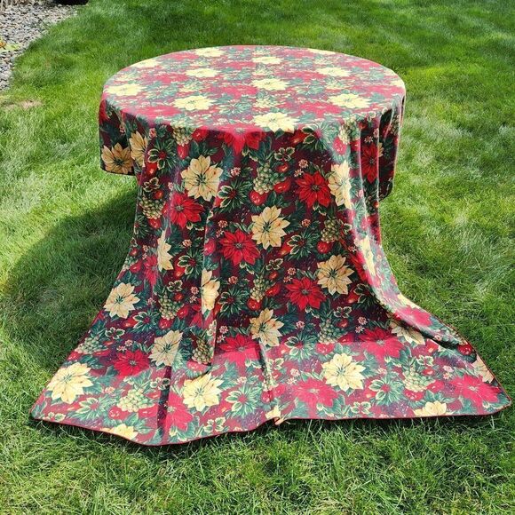Fashion Industries Tablecloth 59x113.5" Inch Red Gold Green Hallmark Design - Picture 1 of 13